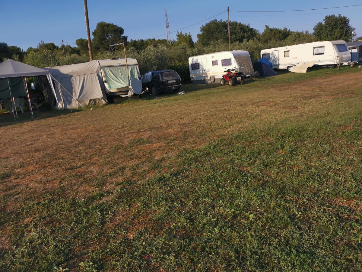 Camping Volme Banjole Buitenkant foto
